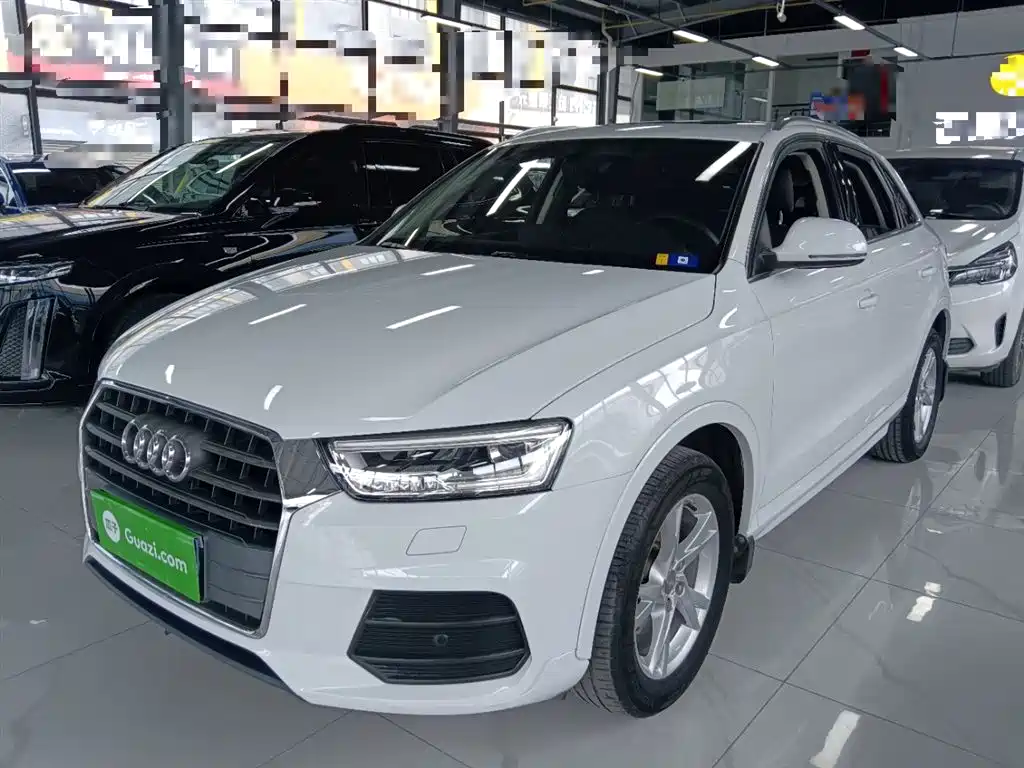 Audi Q3 2018 — фото 2