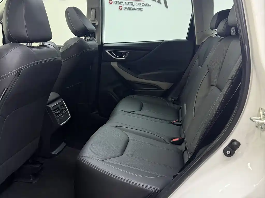 Subaru Forester 2022 — фото 16