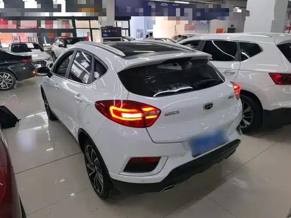 Geely Emgrand GS 2016