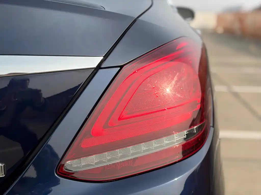 Mercedes-Benz C-Class 2020 — фото 10