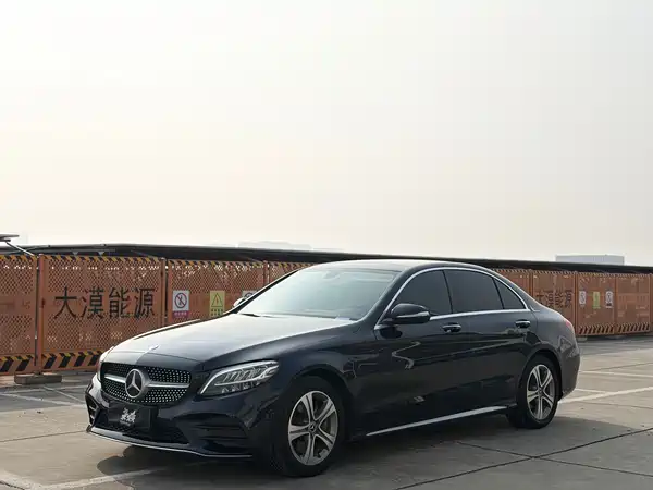 Mercedes-Benz C-Class 2020