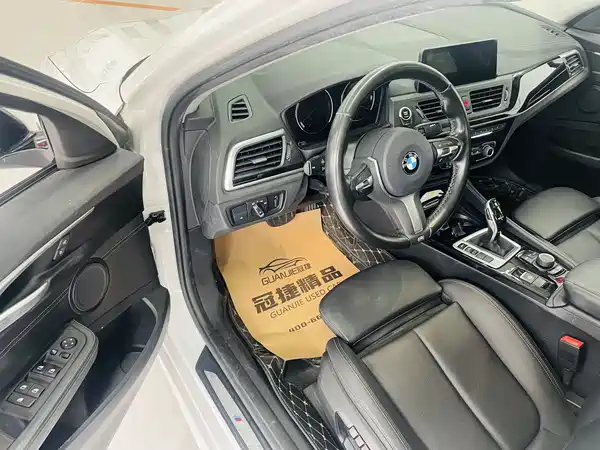 BMW 1 Series 2020