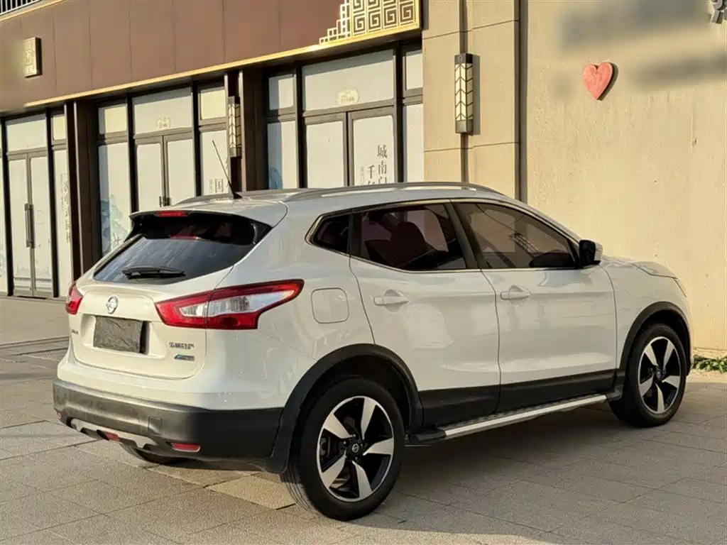 Nissan Qashqai 2018 — фото 8