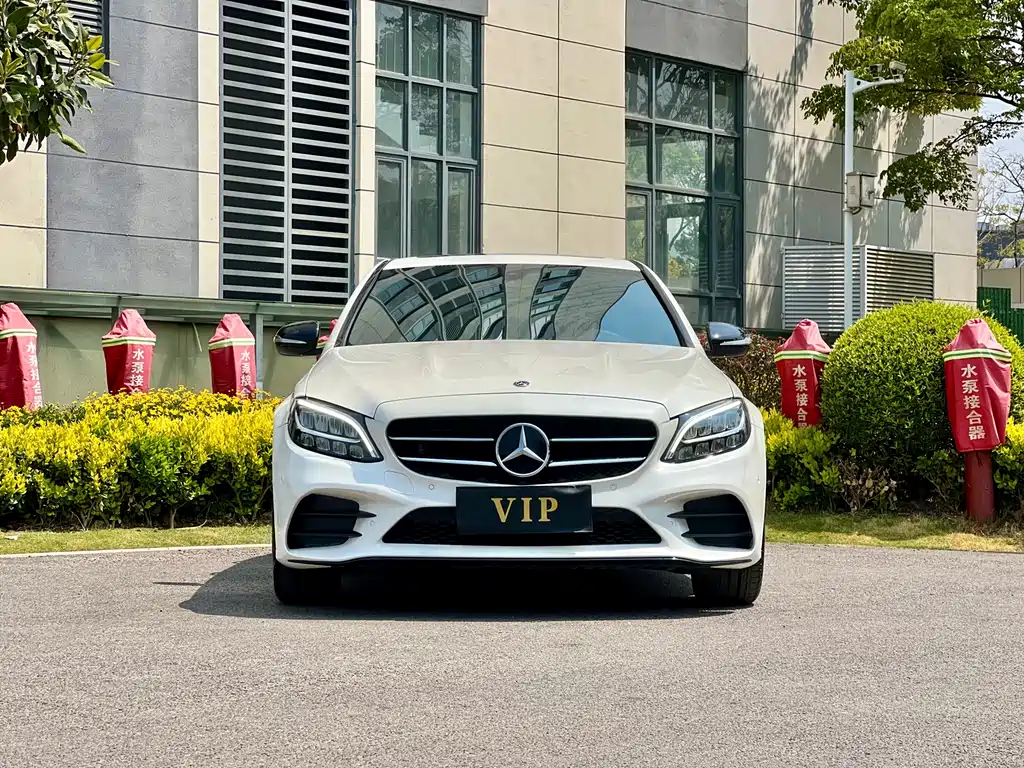 Mercedes-Benz C-Class 2019 — фото 2