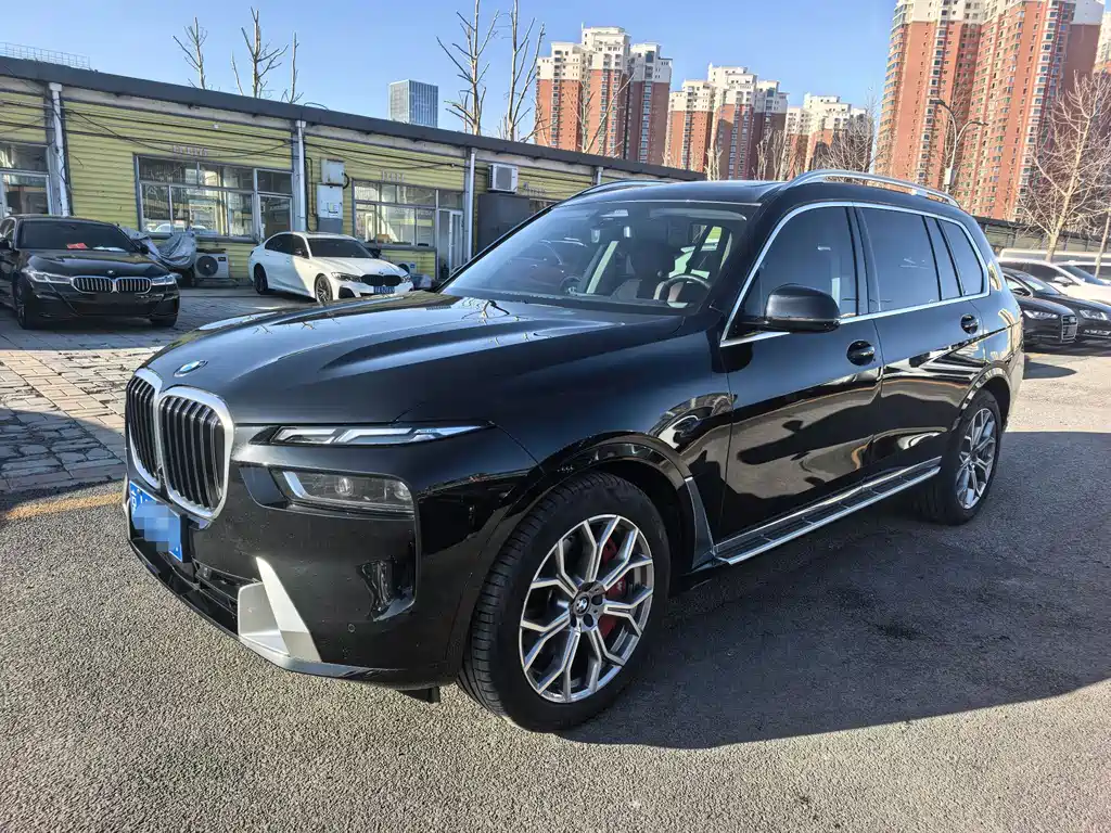 BMW X7 2024 — фото 1