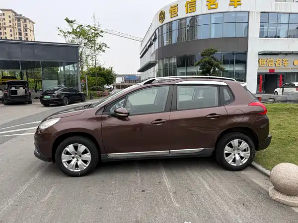 Peugeot 2008 2014