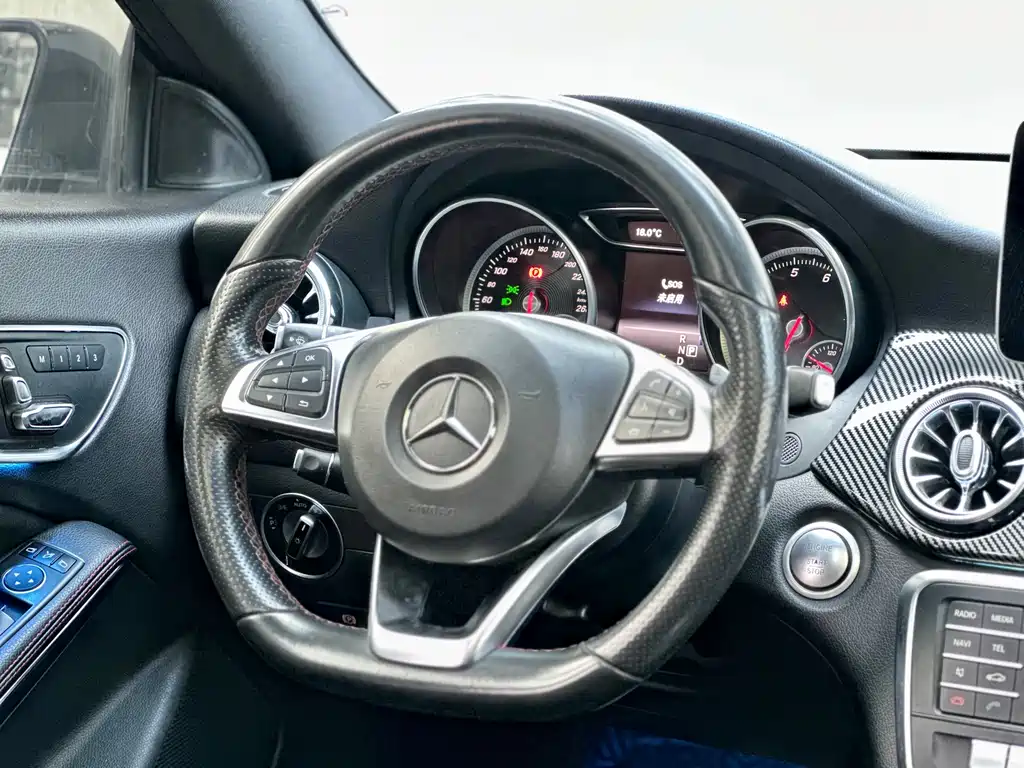 Mercedes-Benz CLA 2017 — фото 3
