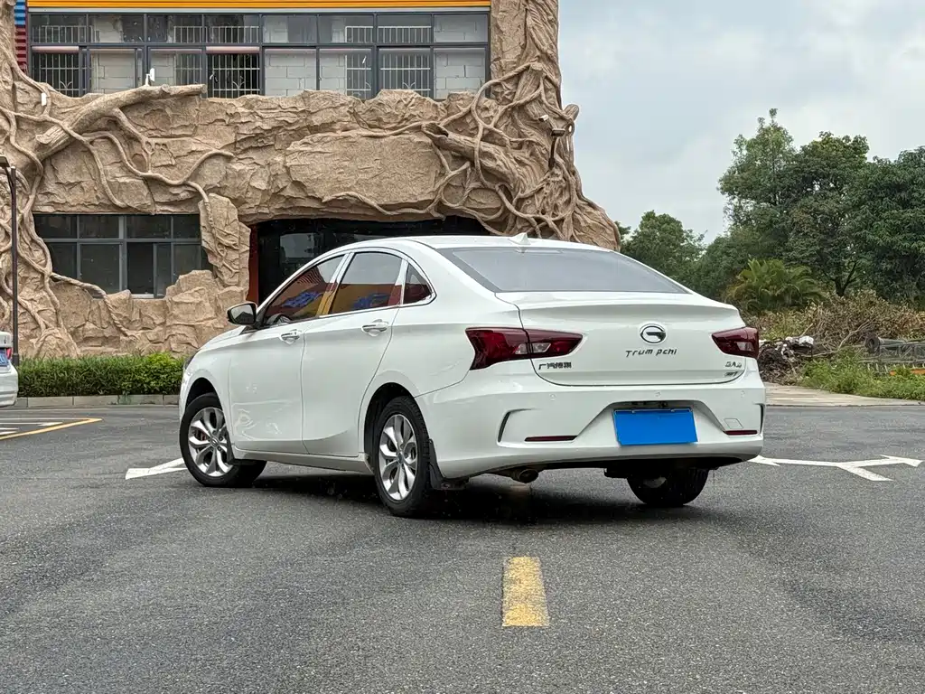 GAC Motor Trumpchi GA4 2018 — фото 5