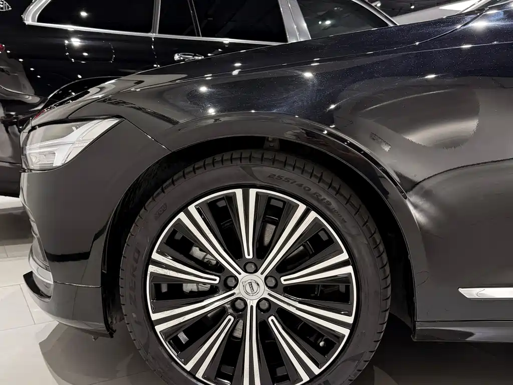 Volvo S90 2024 — фото 14