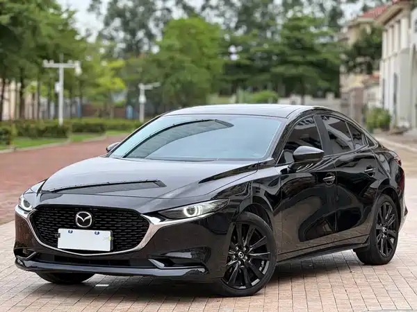 Mazda 3 Axela 2024
