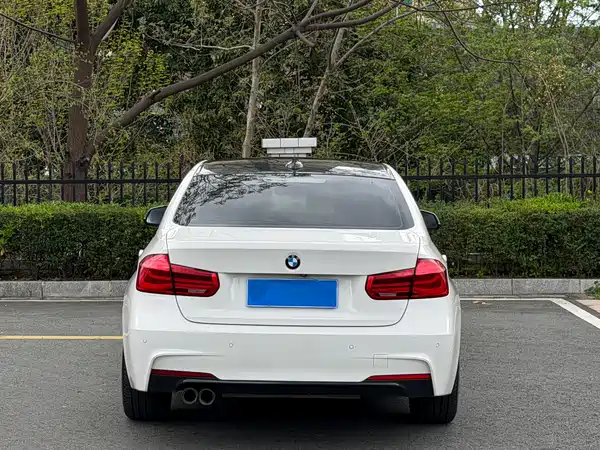 BMW 3 Series 2019