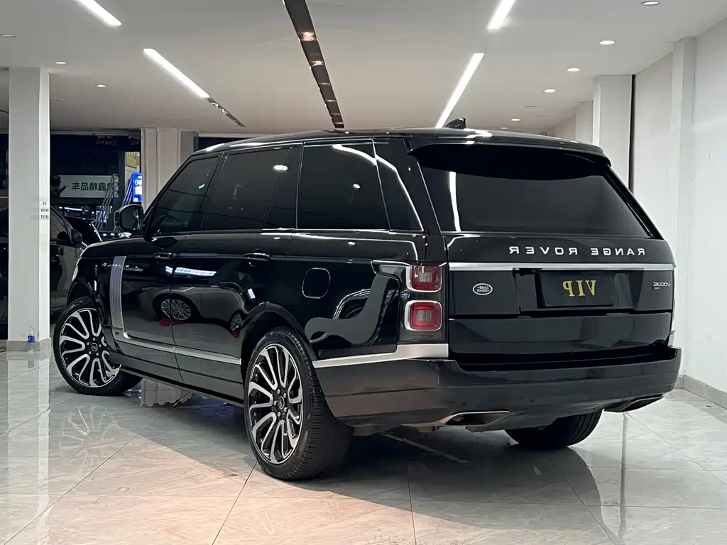 Land Rover Range Rover 2020 — фото 7