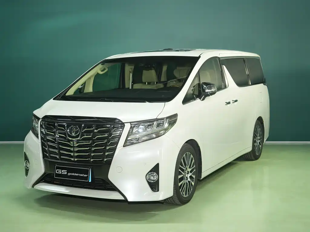 Toyota Alphard 2017 — фото 1