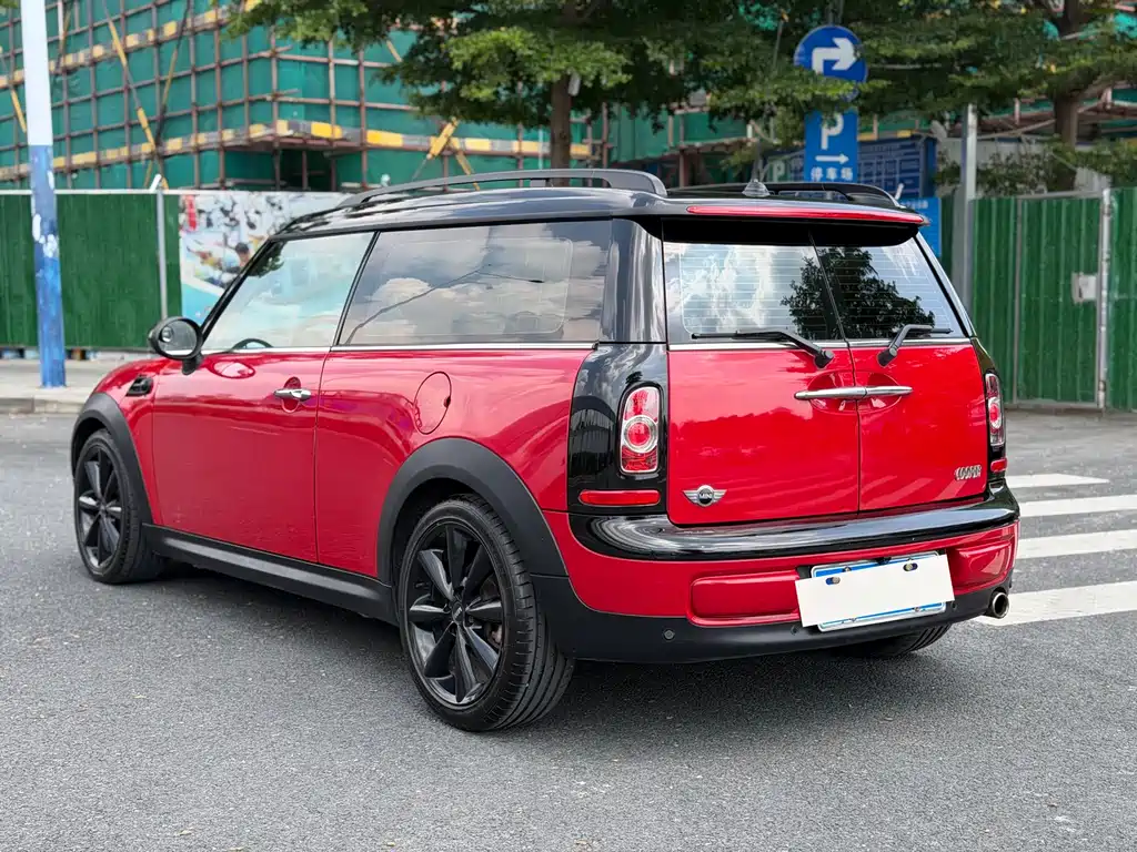 MINI Clubman 2013