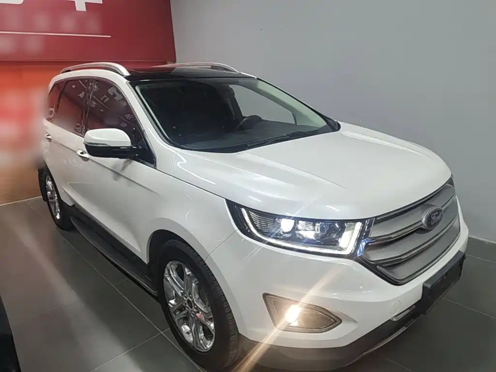 Ford Edge 2018 — фото 4