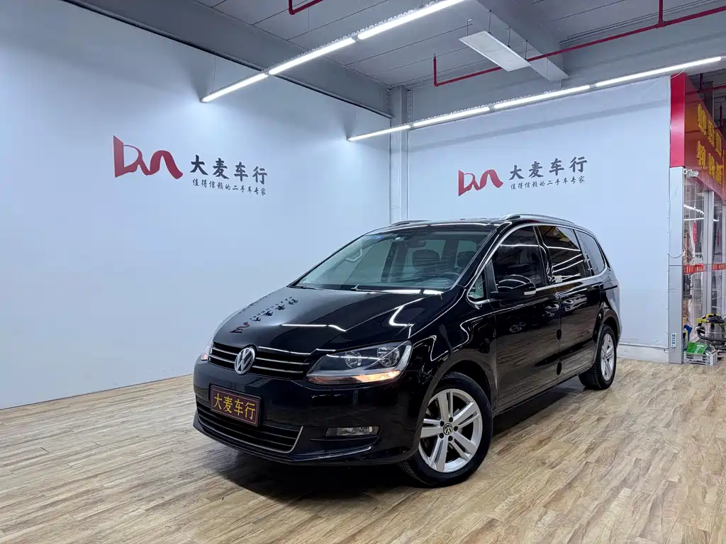 Volkswagen Sharan 2018 — фото 1