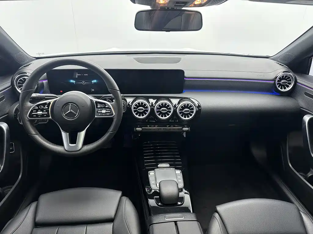 Mercedes-Benz A-Class 2022
