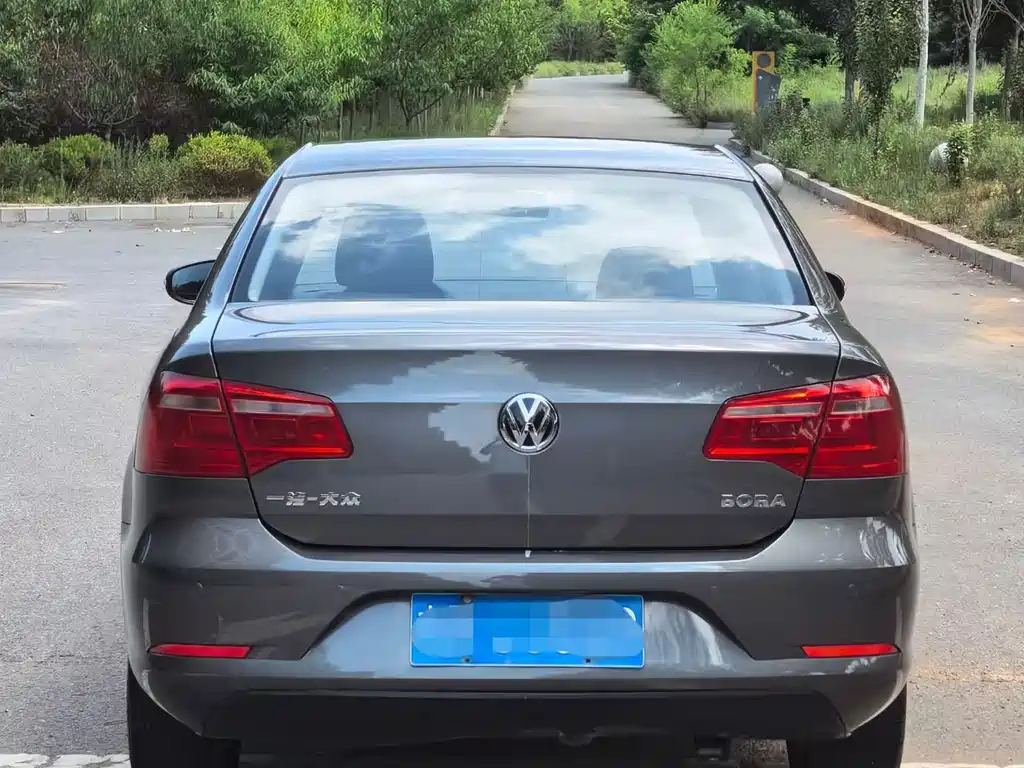 Volkswagen Bora 2014