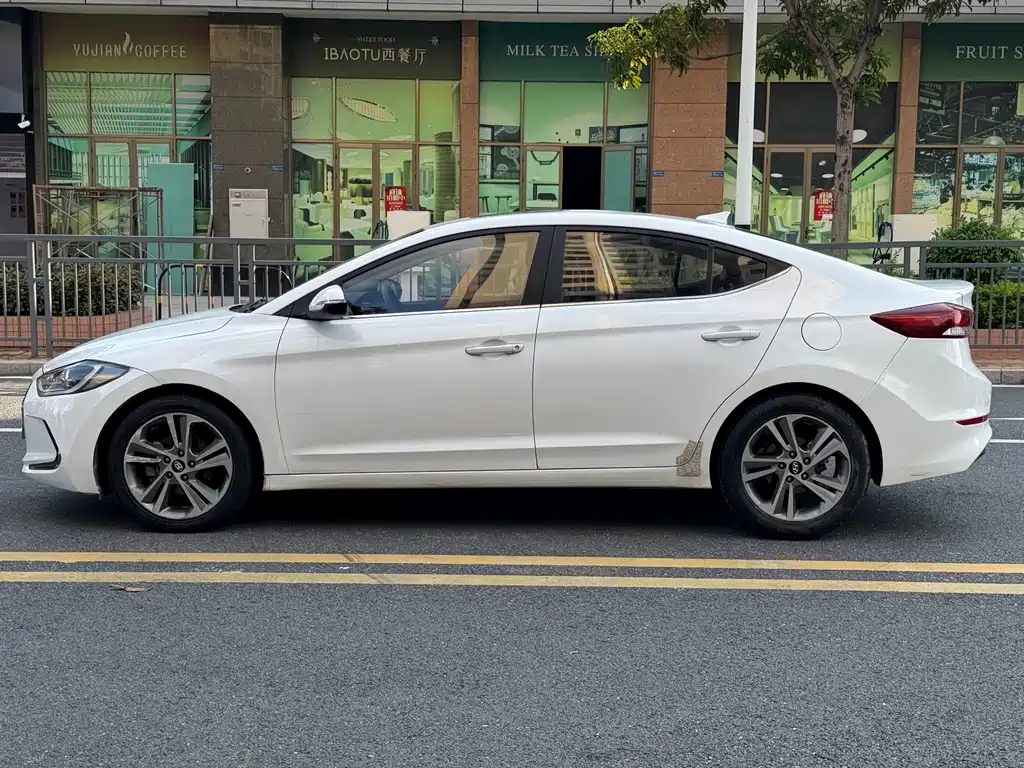 Hyundai Celesta 2016 — фото 15