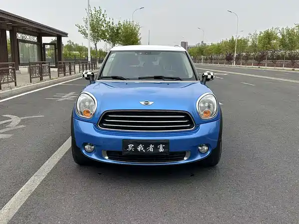 MINI Countryman 2011