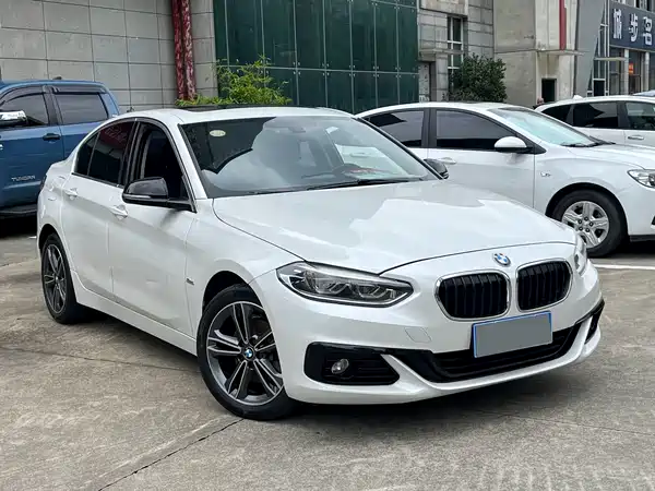 BMW 1 Series 2018