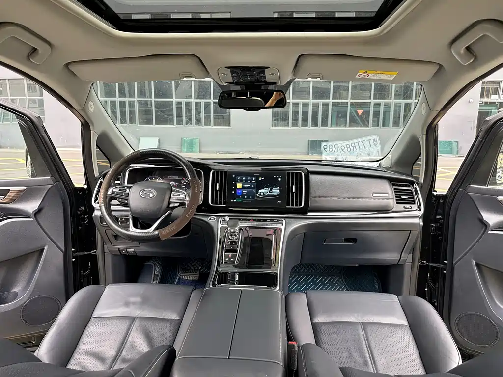 GAC Trumpchi M8 2022 — фото 4