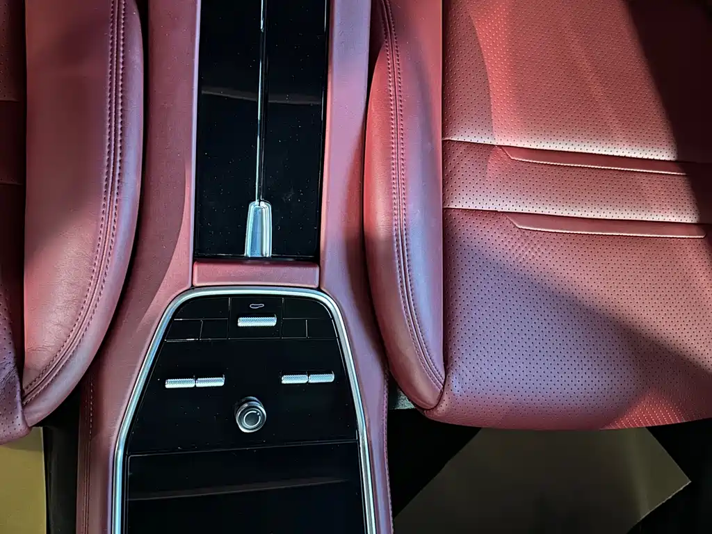 Porsche Panamera 2020 — фото 18