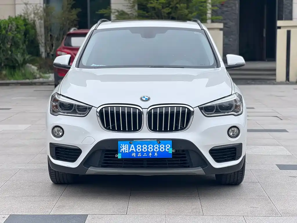 BMW X1 2017 — фото 2