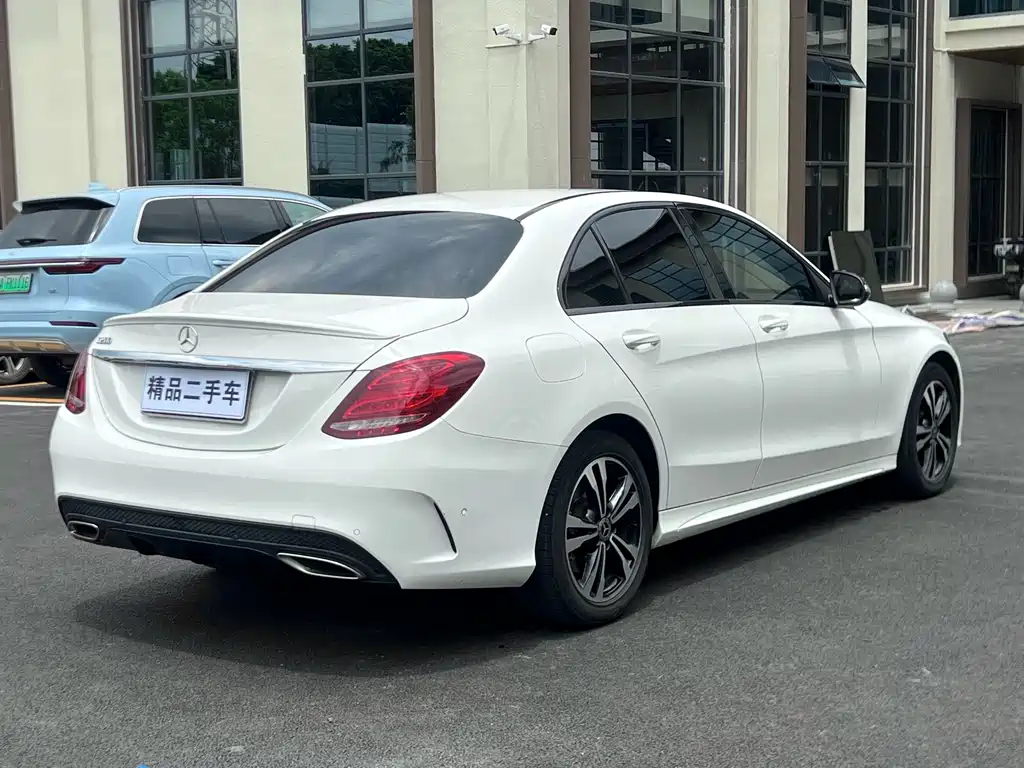 Mercedes-Benz C-Class 2018