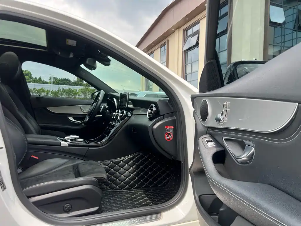 Mercedes-Benz C-Class 2018 — фото 14