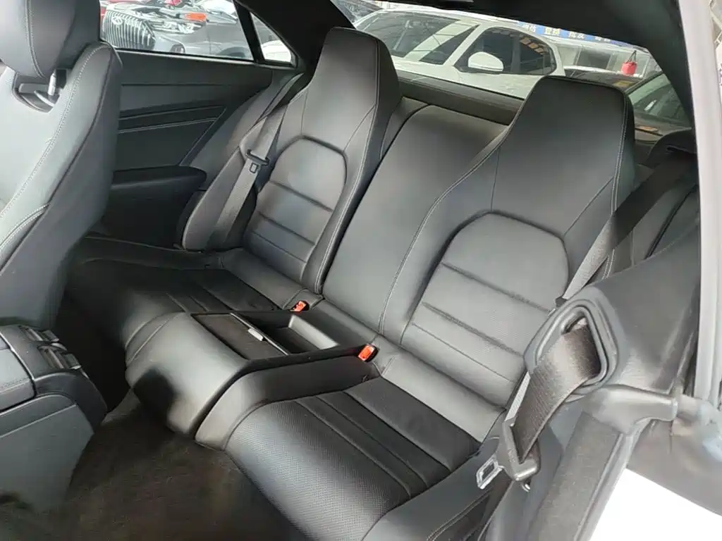 Mercedes-Benz E-Class 2014 — фото 17