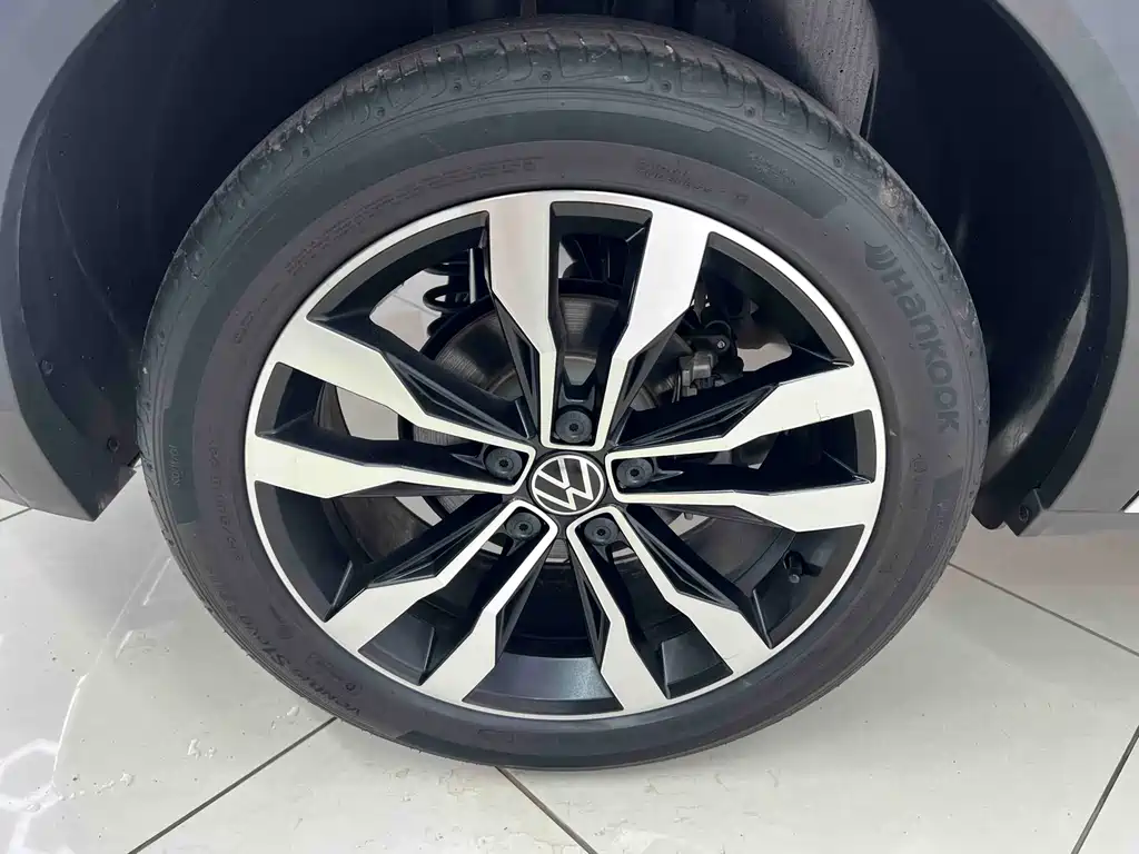 Volkswagen T-Roc 2022 — фото 23