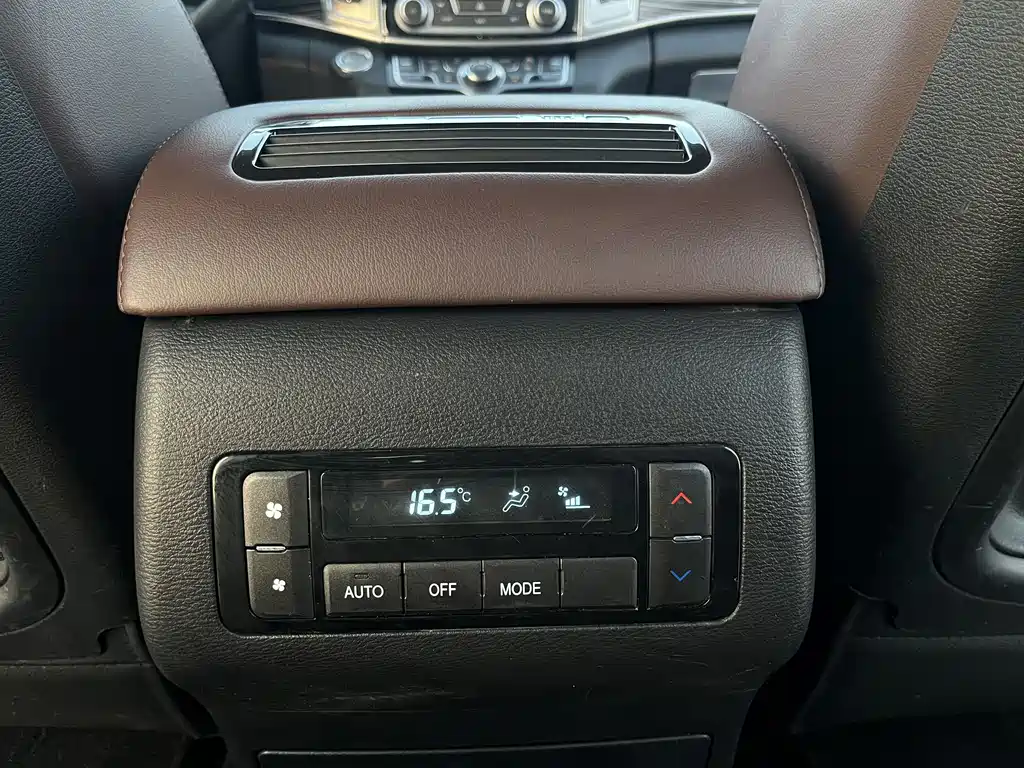 Haval H9 2021 — фото 11