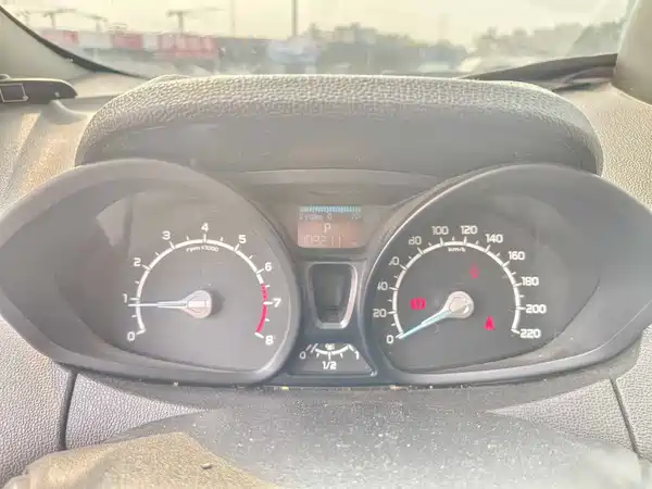 Ford EcoSport 2015