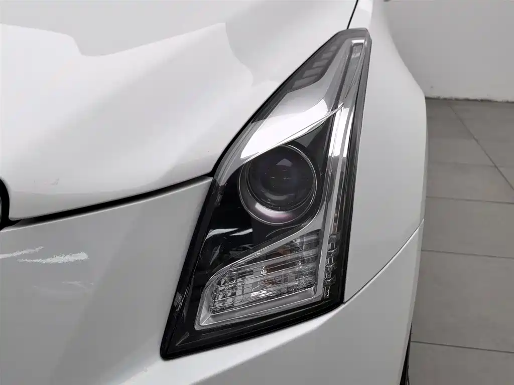 Cadillac ATS-L 2016 — фото 7