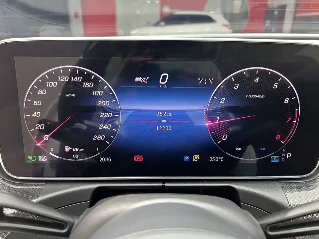 Mercedes-Benz C-Class 2026