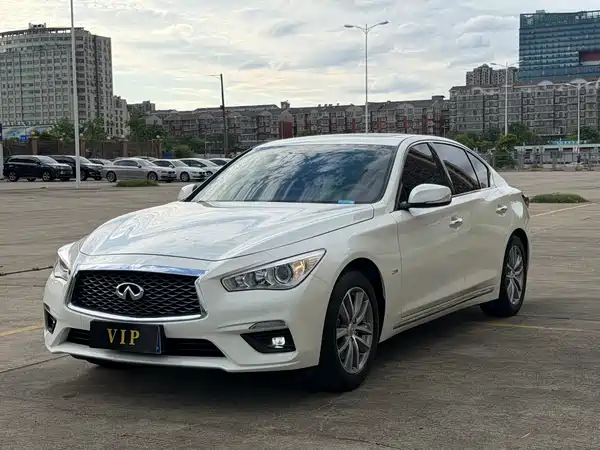 Infiniti Q50L 2018