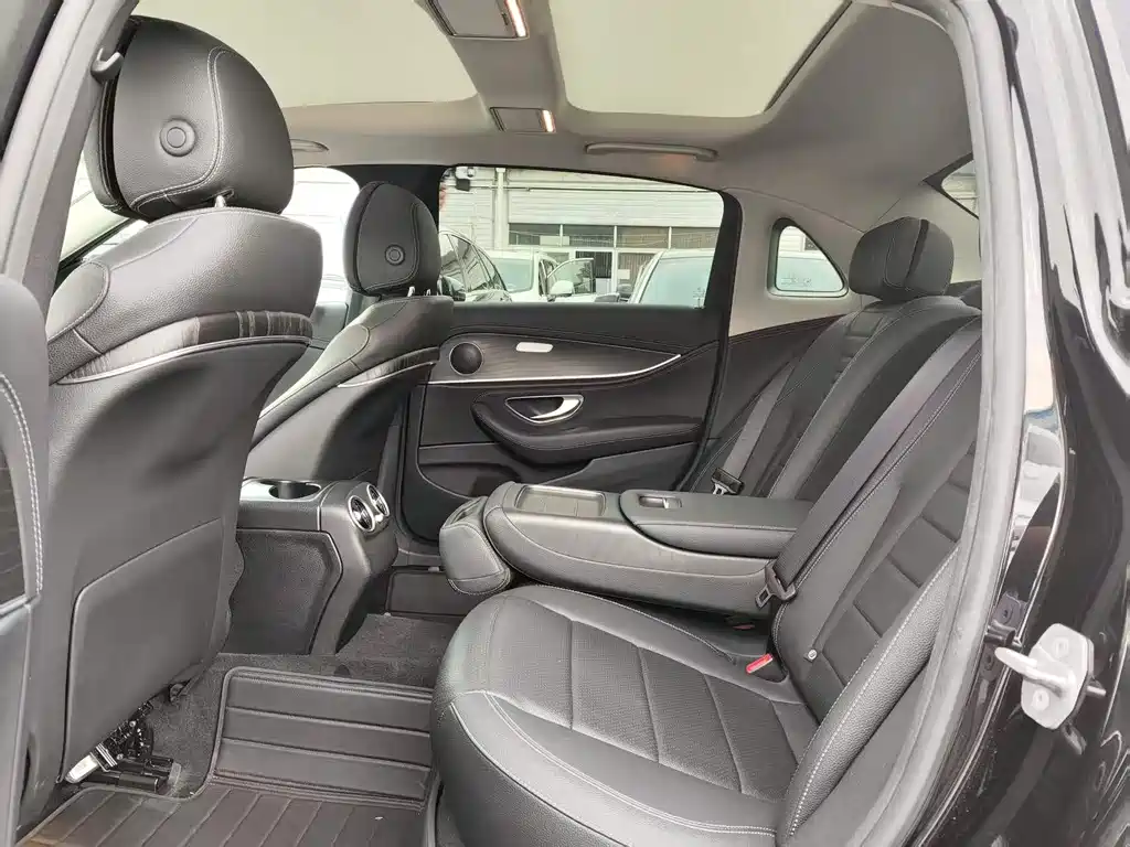 Mercedes-Benz E-Class 2020