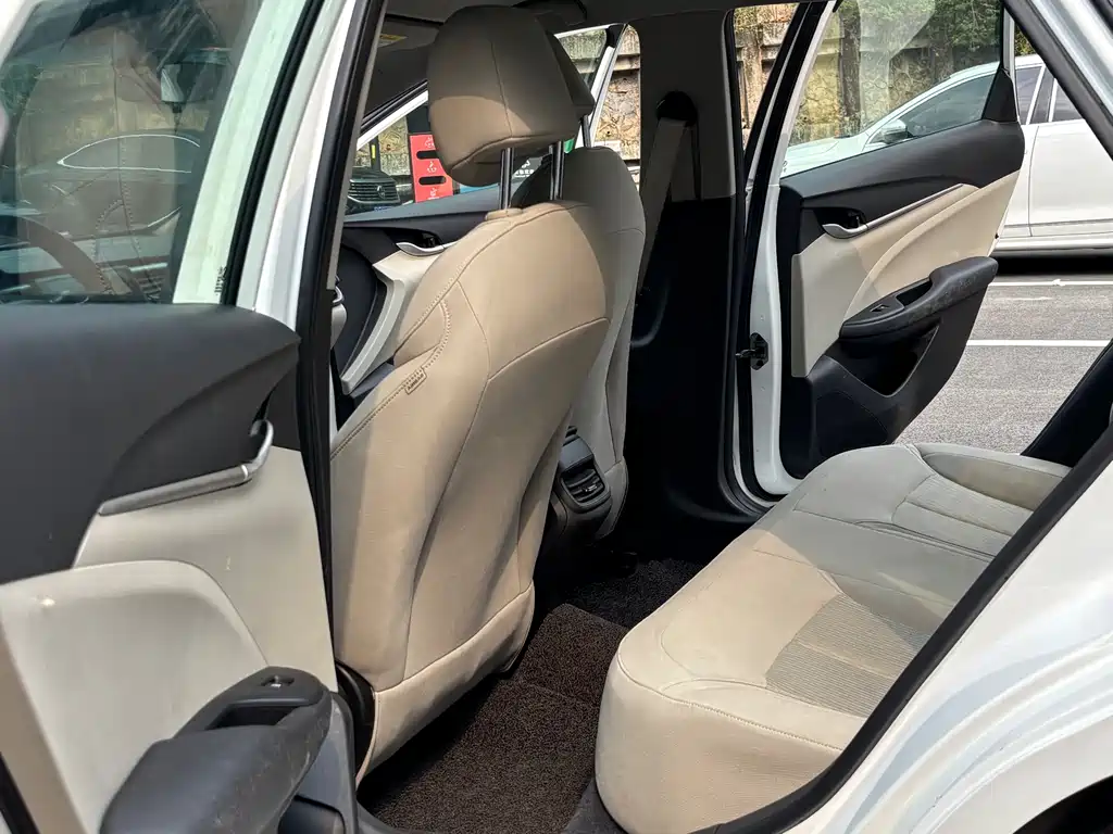 Buick Excelle 2018 — фото 13