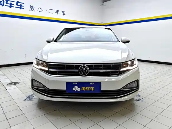 Volkswagen Bora 2022