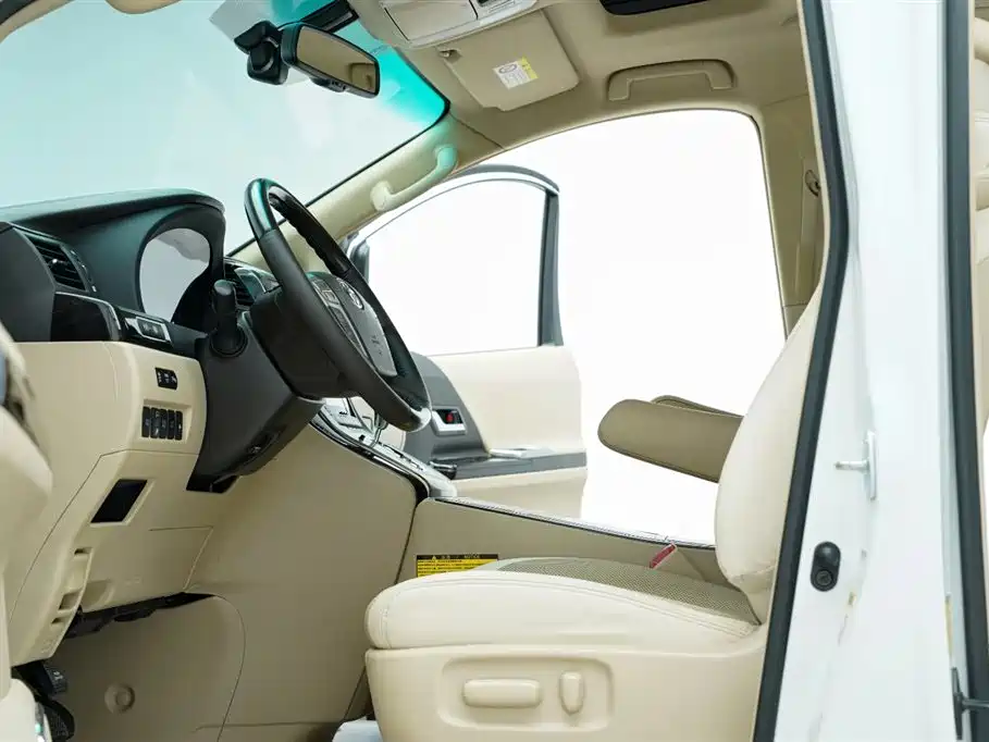 Toyota Alphard 2014 — фото 10