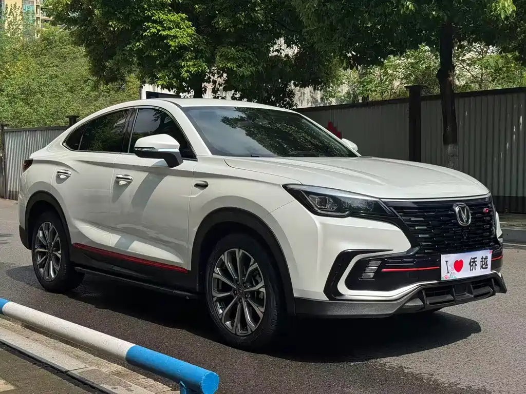 Changan CS85 COUPE 2022 — фото 3