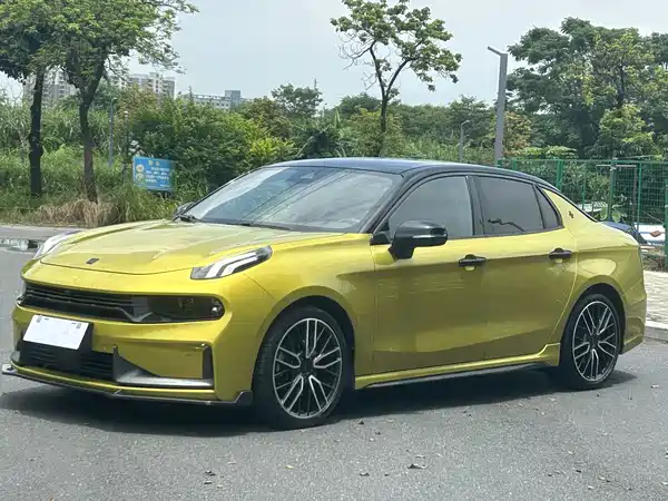 Lynk & Co 03 2021