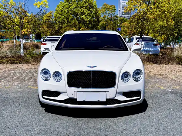 Bentley Flying Spur 2017