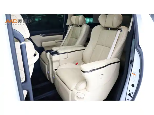 Toyota Vellfire 2022