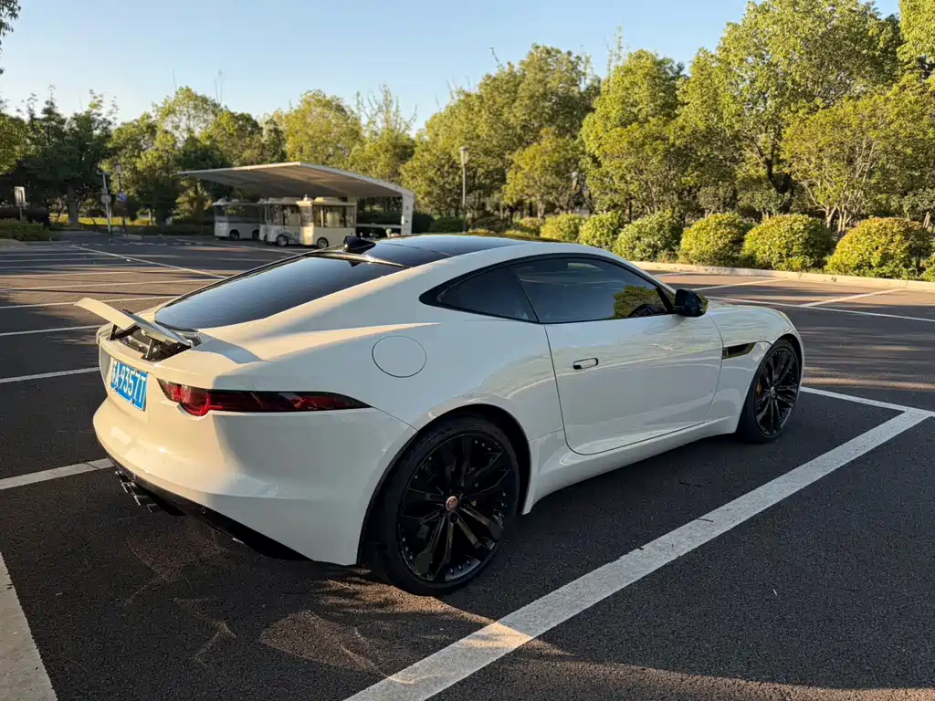Jaguar F-TYPE 2019 — фото 4