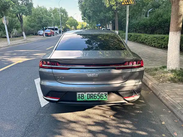 BYD Han 2023