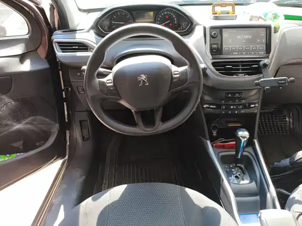 Peugeot 2008 2016