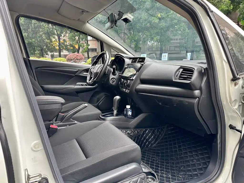 Honda Fit 2019 — фото 15