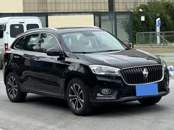 Borgward BX7 2017